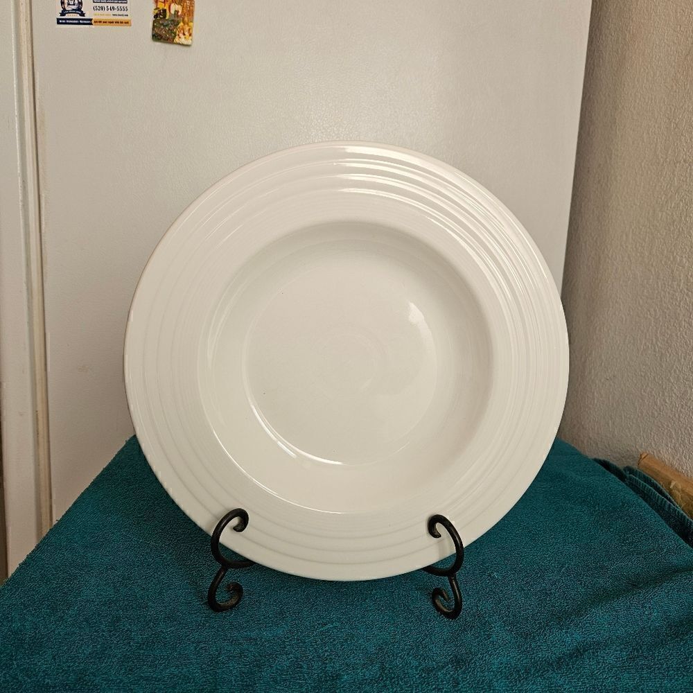 Fiesta pasta bowl with wide rim P86